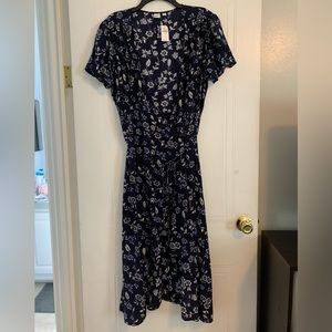 NWT Gap wrap dress
